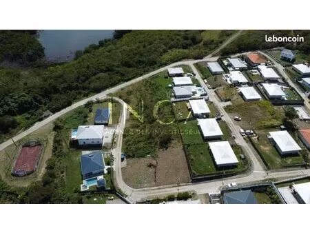 terrain 615 m² le diamant