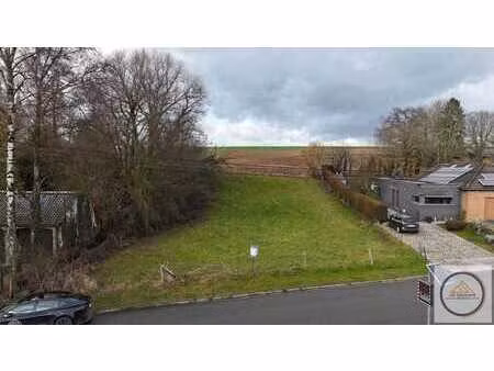 terrain à bâtir en campagne de 11 74 ares