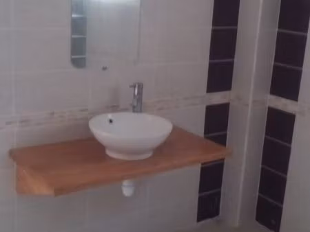 vend appartements sur saint benoit