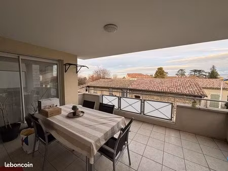 appartement 4 pièces 114 m²