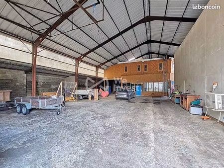 restaurant 761 m² sainte-eulalie-d'olt