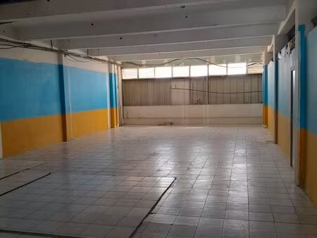 local commercial à vendre - zac rivière roche