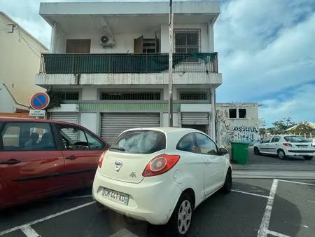 av appt + local commercial rdc derriere mairie du port