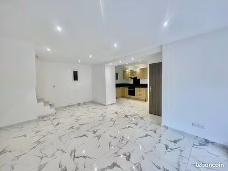 maison de village 84 m² verniolle