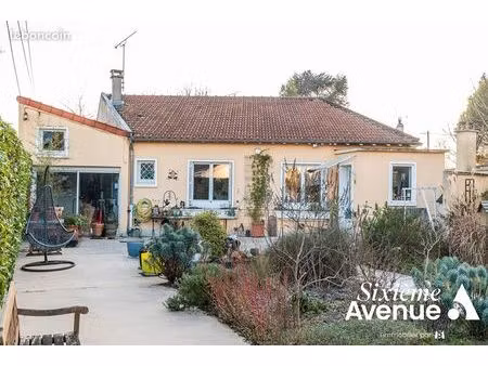 maison 5 pièces 110 m²