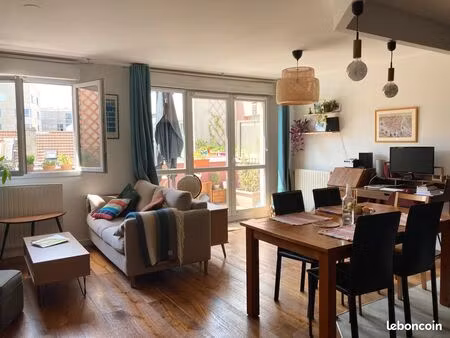 trois pièces lumineux idéalement situé