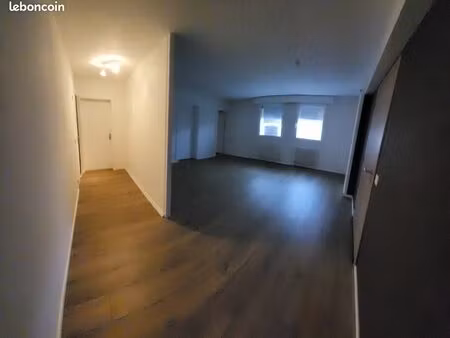 a louer morteau local professionnel