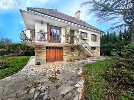 maison 6 pièces 118 m²