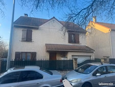 maison quartier pont blanc