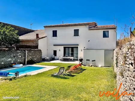 immeuble 10 pièces 310 m²