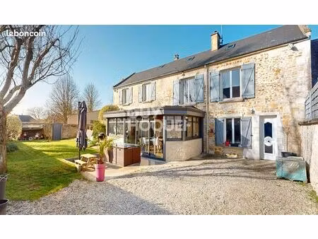 maison 6 pièces 180 m²