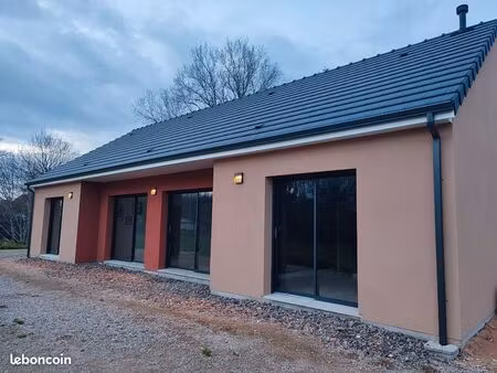 maison neuve 5 pièces - 110m2 - 4400m2 de terrain