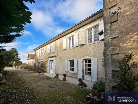 ferme 9 pièces 250 m²