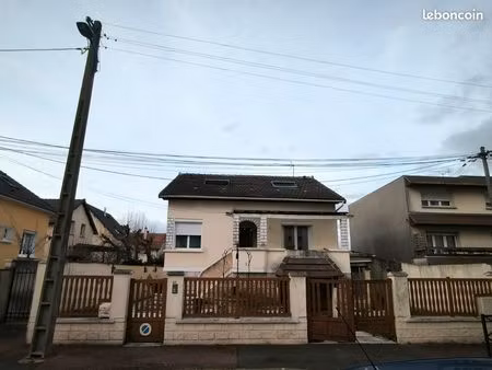 vente maison dans quartier calme