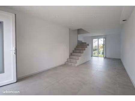 maison de ville 5 pièces 87 m²