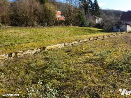 terrain 699 m² pont de roide