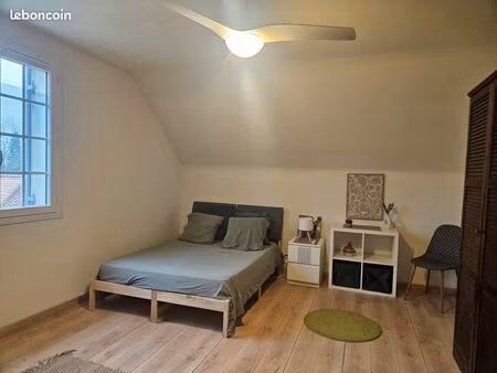 grande chambre à louer  court séjour  idéal jeune en formation