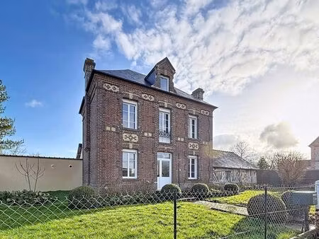 a vendre  maison rénovée 4 pièces  105m²