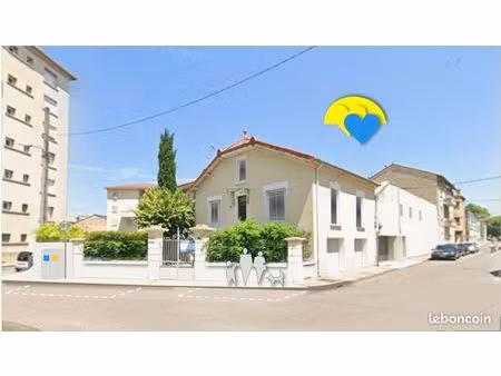 maison centre-ville. pret a amenager. les atouts et le charme combinés d’un appartement lu