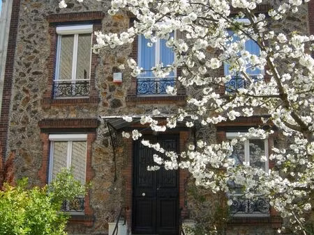 maison meulière centre-ville  5 min rer e  au calme  170 m2