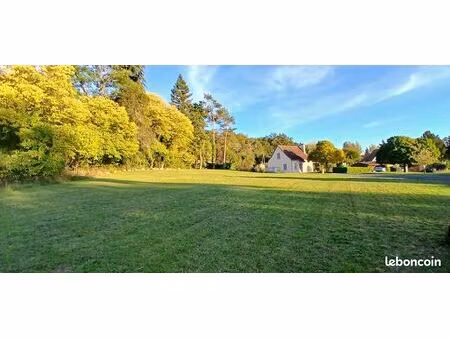 terrain viabilisé avec cu 1350m2