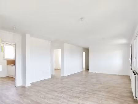 appartement 5 pièces 75 m²