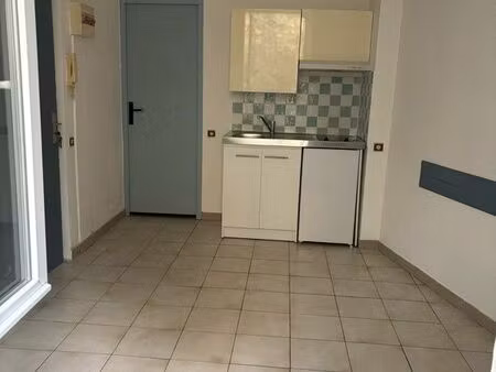 studio au cœur du village