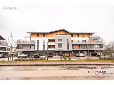 appartement 3 pièces 59 m²