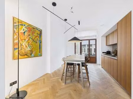 louise triplex 3 chambres avec terrasse !