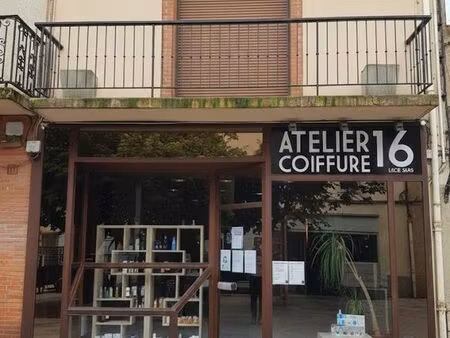 local commercial 88 m² – hyper centre pamiers – grande vitrine