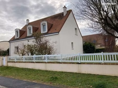 maison 6 pieces -130 m2 sur sous sol