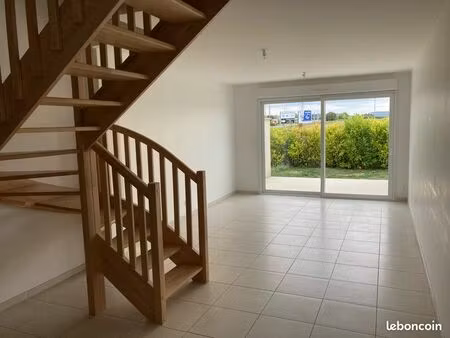 à louer t3 duplex terrasse bbc