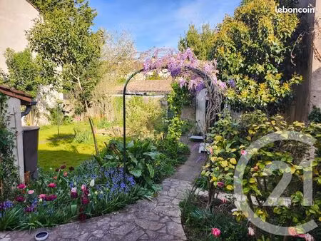 maison de ville 3 pièces 77 m²