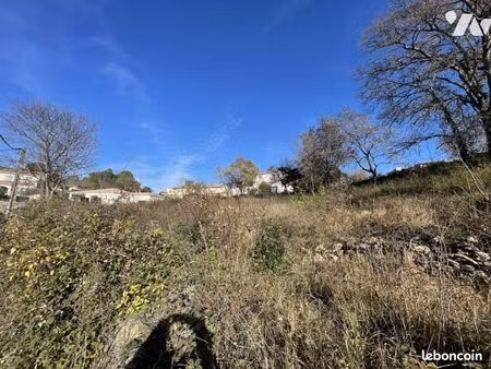 terrain 1292 m² meyrannes
