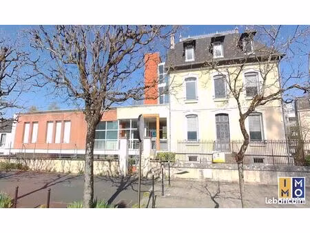 bureaux 250 m² bourges