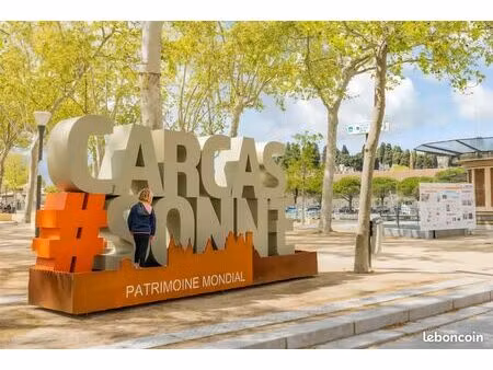 restaurant traditionnel avec grande terrasse