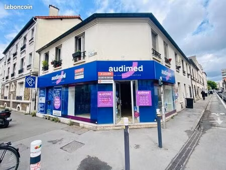 local restaurant 110 m²