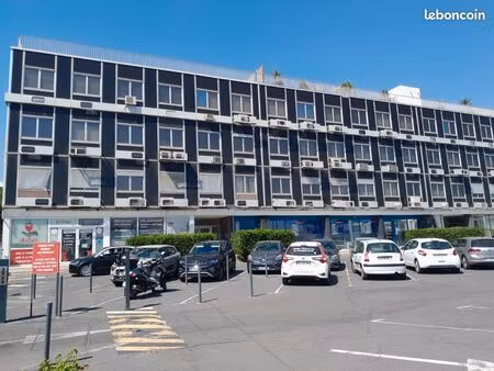 loue local idel en zone franche