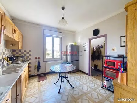 maison 5 pièces 90 m²