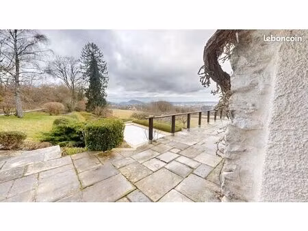 ferme 6 pièces 300 m²