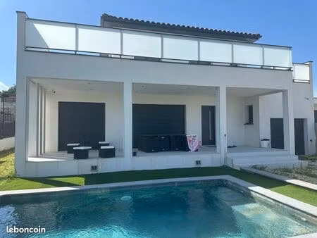 maison contemporaine 140 m2. 4 ch