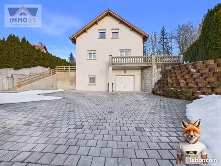 propriété 8 pièces 153 m²