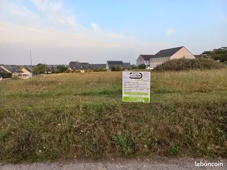 terrain 327 m² argentre du plessis