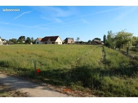 terrain 1 664 m² le neubourg