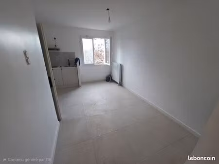 studio refait a neuf