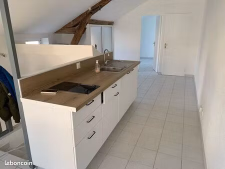 2 pièces centre etampes. je