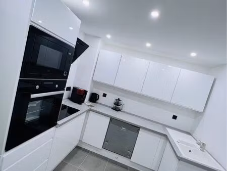 f4 moderne refait à neuf