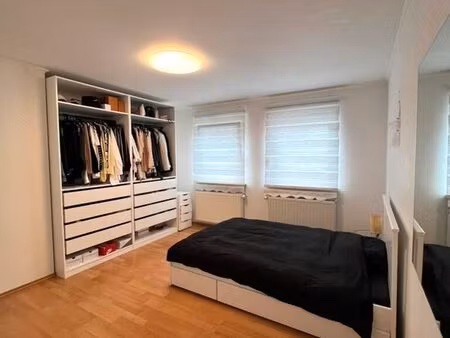 studio saint denis sécurisé