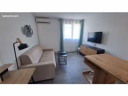 à louer – très beau studio meublé– sainte-clotilde – disponible début mars 2026