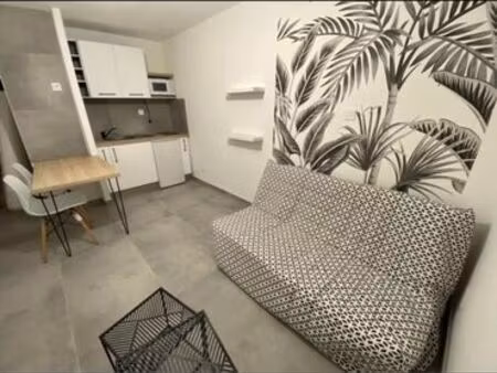studio meublé à louer